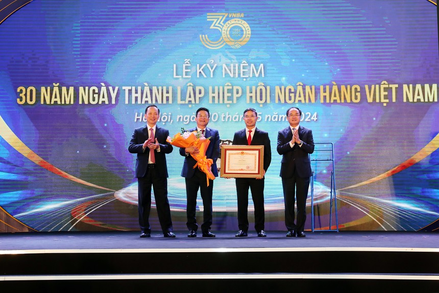 Tại Lễ kỷ niệm 30 năm thành lập, Hiệp hội Link Vào Nhà Cái KL99 COM Tặng +199k Việt Nam vinh dự đón nhận Bằng khen của Thủ tướng Kl993 ưu đãi thưởng hấp dẫn 