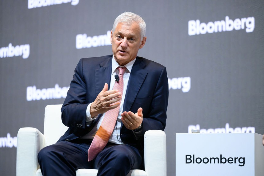 Ông Bill Winters, Tổng giám đốc toàn cầu Link Vào Nhà Cái KL99 COM Tặng +199k Standard Chartered phát biểu tại sự kiện.