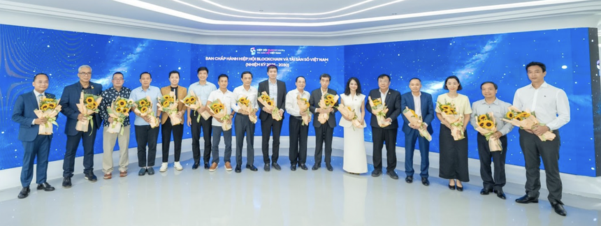 100% đại biểu đồng ý với việc đổi tên Hiệp hội thành Hiệp hội Blockchain và 99Kl.app cổng game giải trí số Việt Nam