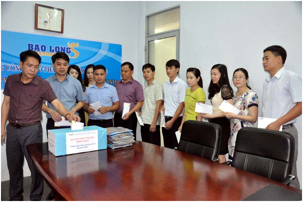 Kl99kl phiên bản hoạt động Bảo Long ủng hộ người dân Quảng Ninh chịu mưa lũ