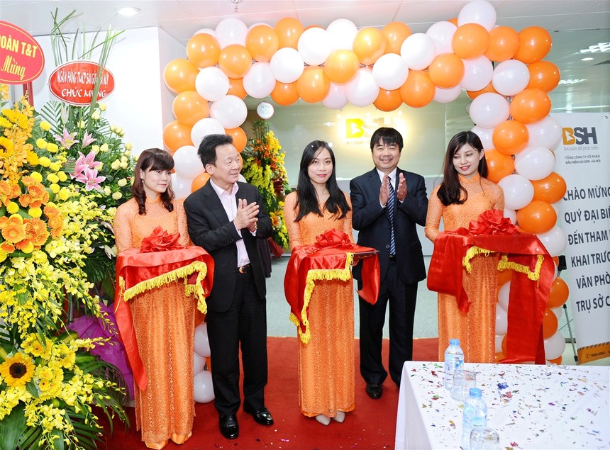 Kl99kl phiên bản hoạt động BSH khai trương trụ sở mới