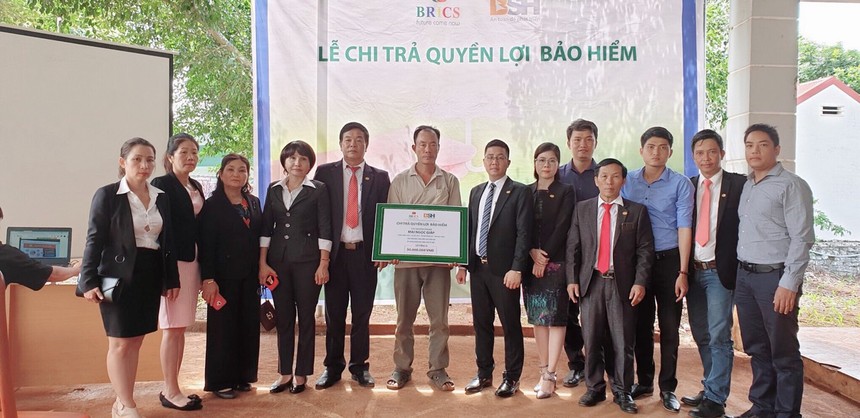 BSH chi trả Kl99kl phiên bản hoạt động cho khách hàng bị đuối nước ở Đăk Nông