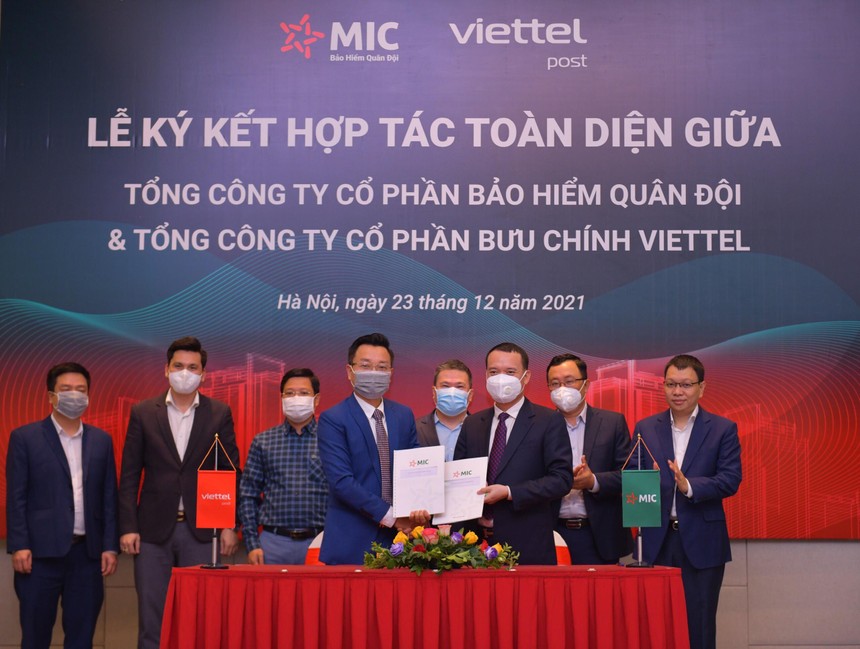 Kl99kl phiên bản hoạt động Quân đội (MIC) và Viettel Post ký kết thỏa thuận hợp tác toàn diện 