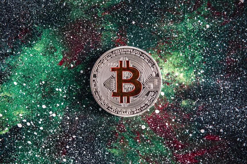 Giá Bitcoin hôm nay ngày 11/10: Bitcoin vượt mốc 56.000 USD, nhà Kl99ok phiên bản mới bắt đầu "tham lam"