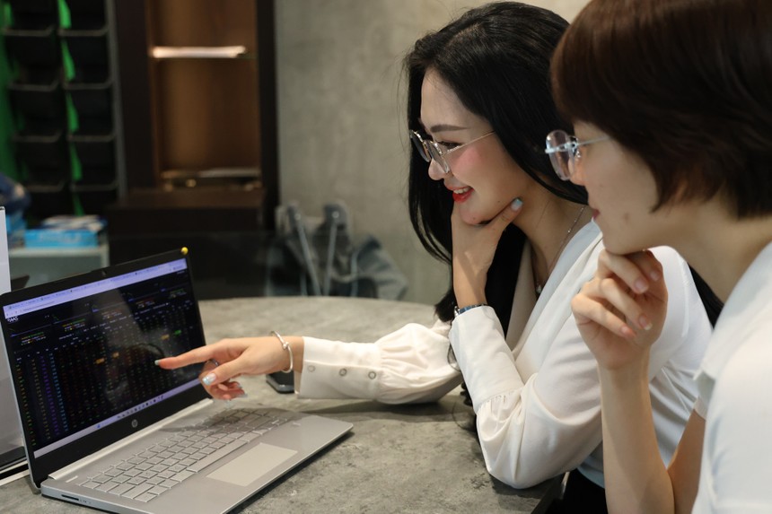 Giao dịch 99Kl99 link đăng nhập sáng 29/12: KL99 là cổng game giải trí trực tuyến hàng đầu hiện nay Vingroup trở lại, thị trường hồi phục 