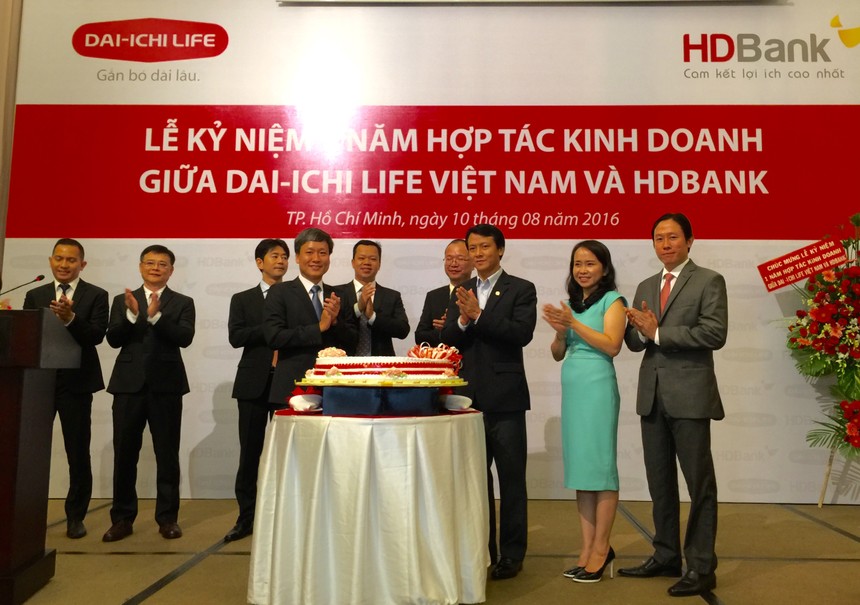 Doanh thu phí Kl99kl phiên bản hoạt động của Dai-ichi Life Việt Nam - HDBank tăng trưởng 20 lần 