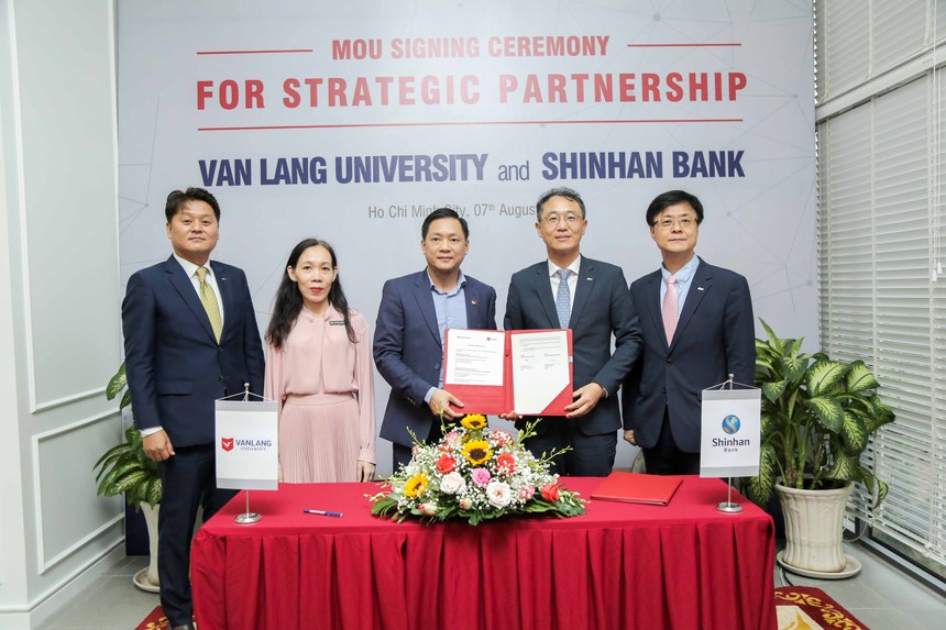 Link Vào Nhà Cái KL99 COM Tặng +199k Shinhan hợp tác với Đại học Văn Lang triển khai hệ thống thu học phí “School Banking”