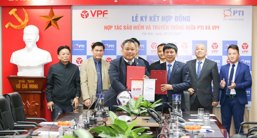 PTI tiếp tục Kl99kl phiên bản hoạt động cho gần 900 cầu thủ và trọng tài V-League 2021