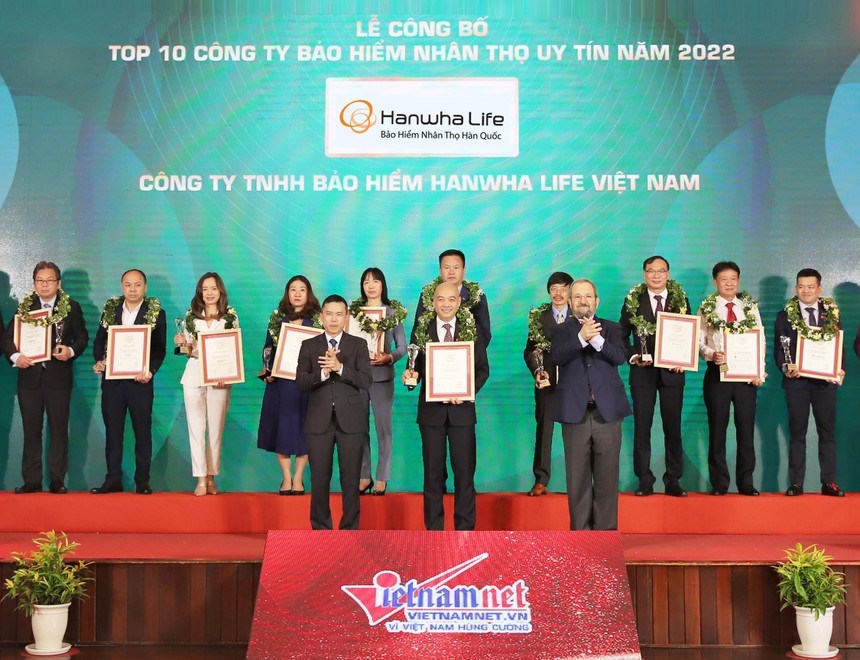 Hanwha Life Việt Nam đạt danh hiệu “Top 10 Công ty Kl99kl phiên bản hoạt động uy tín năm 2022” 