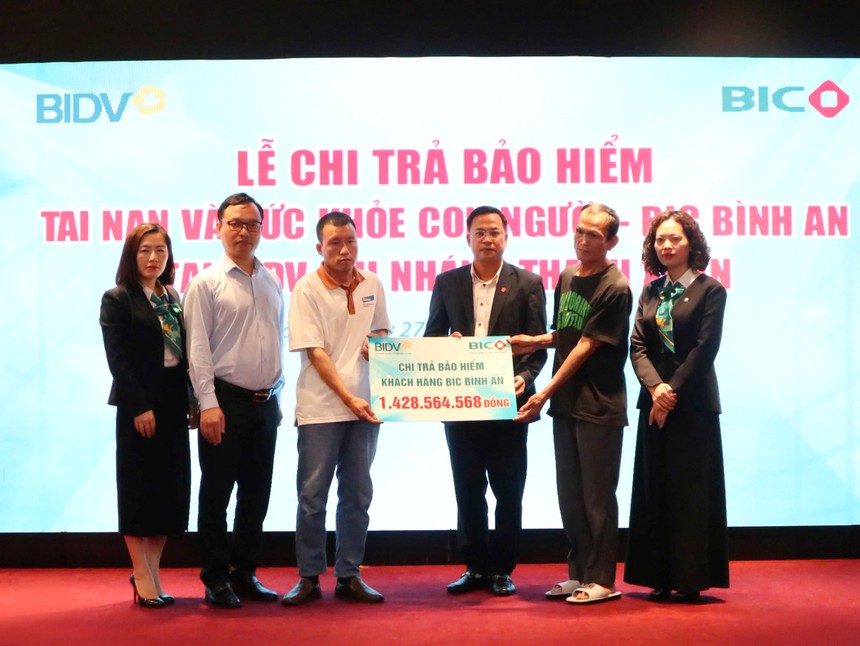 BIC chi trả hơn 1,4 tỷ đồng quyền lợi Kl99kl phiên bản hoạt động BIC Bình An cho khách hàng của BIDV Thanh Xuân 