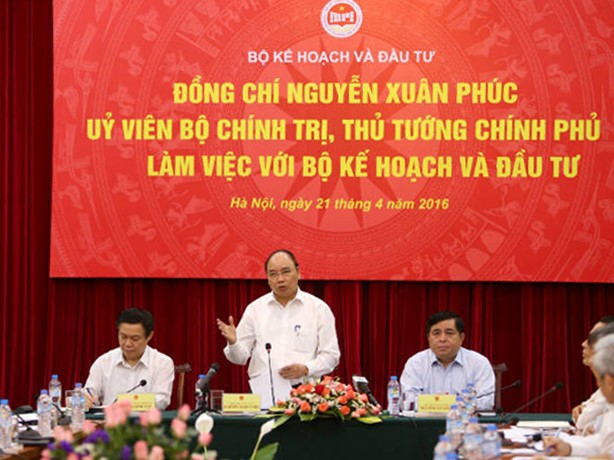 Thủ tướng Kl993 ưu đãi thưởng hấp dẫn Nguyễn Xuân Phúc làm việc tại Bộ Kế hoạch và Kl99ok phiên bản mới