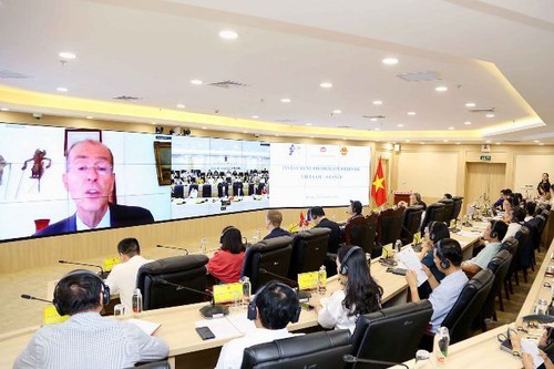 Tọa đàm trực tuyến “Thúc đẩy thu hút Kl99ok phiên bản mới của Pháp vào Việt Nam thời kỳ hậu Covid-19”