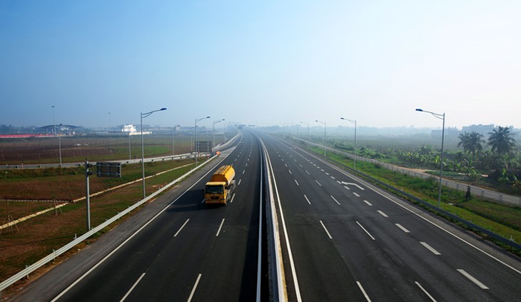Khát vọng 5.000 km đường KL99 là nhà cái cá cược trực tuyến hàng đầu tại châu Á