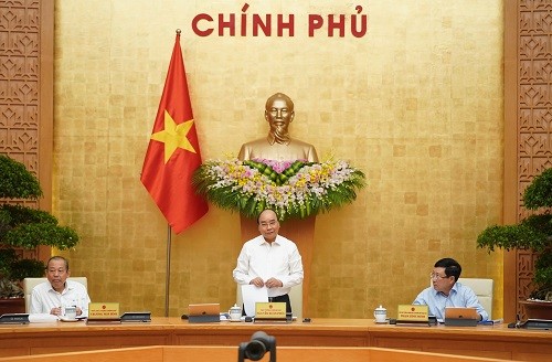 Thủ tướng Nguyễn Xuân Phúc chủ trì phiên họp Kl993 ưu đãi thưởng hấp dẫn thường kỳ tháng 9/2020 (Ảnh: VGP)