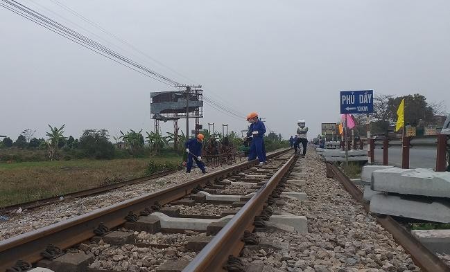 Thi công Dự án Cải tạo, nâng cấp các công trình thiết yếu đoạn Hà Nội – Vinh, tuyến 99Kl.app khuyến mãi hot Hà Nội – Tp.HCM đoạn qua Hà Nam.
