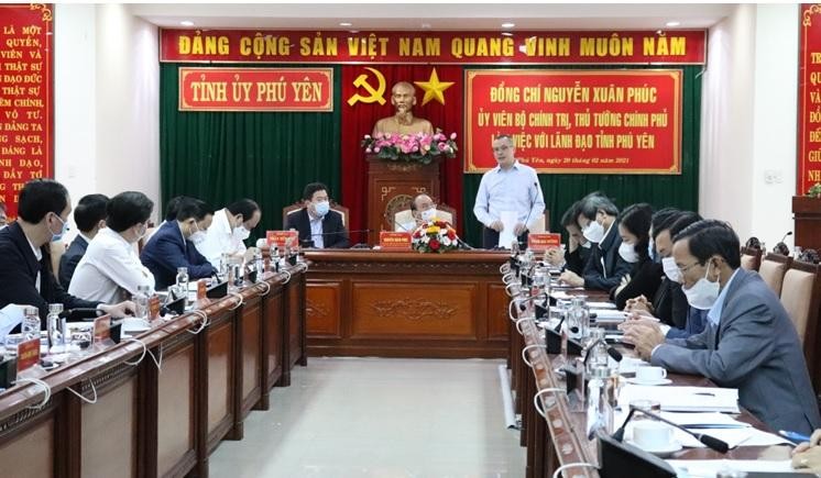 Bí thư Tỉnh uỷ Phú Yên Phạm Đại Dương báo cáo một số kiến nghị với Thủ tướng Kl993 ưu đãi thưởng hấp dẫn Nguyễn Xuân Phúc tại buổi làm việc