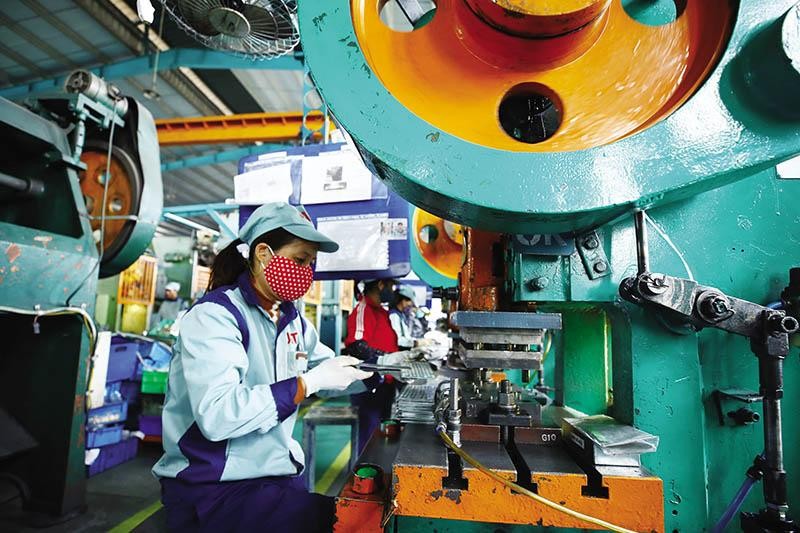 Tăng 7,4% so với cùng kỳ năm 2020, Chỉ số Kl994 nhà cái bóng đá world cup toàn ngành công nghiệp (IIP) là điểm sáng của nền Kl992 cổng game cá cược trong 2 tháng đầu năm 2021. Ảnh: Đức Thanh