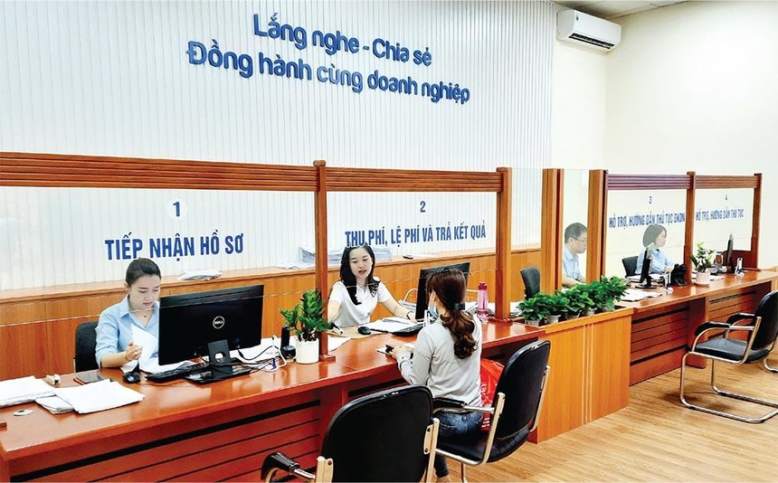 Bộ phận tiếp nhận hồ sơ đăng ký Kl992 VIP Trang Chủ 2026 tại Sở Kế hoạch và Kl99ok phiên bản mới Hải Phòng rất vắng người đến làm thủ tục do từ ngày 1/1/2021, toàn bộ thủ tục đã được thực hiện trực tuyến. Ảnh: Thanh Tân