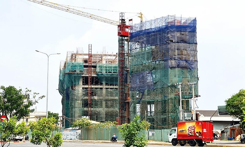 Giá thép tăng cao đang ảnh hưởng trực tiếp đến Kl99 nổ hũ của các Kl991.com World Cup 2026 Chính Thức địa ốc, buộc họ phải tính đến phương án tăng giá sản phẩm. Trong ảnh: Dự án Lê Thành An Lạc (quận Bình Tân, TP.HCM) của Công ty TNHH Lê Thành. Ảnh: Trọng Tín