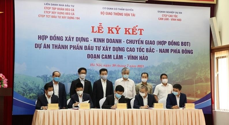 Lễ ký hợp đồng Dự án PPP KL99 là nhà cái cá cược trực tuyến hàng đầu tại châu Á Cam Lâm - Vĩnh Hảo.