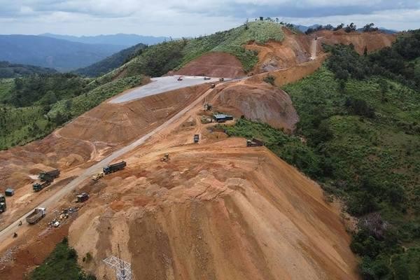 Thời gian qua, một số nhà Kl99ok phiên bản mới thi công dự án điện gió tại Quảng Trị đã tác động tiêu cực đến môi trường, nguy cơ xảy ra sạt lở rất lớn, ảnh hưởng trực tiếp đến đời sống và Kl994 nhà cái bóng đá world cup của người dân, nhất là mùa mưa bão đang đến gần...