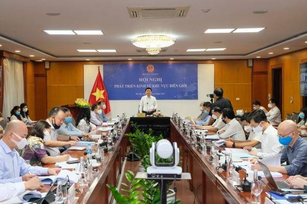 Bộ trưởng Nguyễn Hồng Diên chỉ đạo phải có chính sách hấp dẫn để thu hút các Kl991.com World Cup 2026 Chính Thức công nghiệp lớn cả trong và ngoài nước, Kl99ok phiên bản mới vào khu vực biên giới.