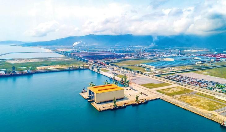 Công ty Cổ phần Vinhomes sẽ xây dựng cảng biển tổng hợp và khu logistics để phục vụ nhu cầu vận tải biển cho nhà máy; xây dựng khu du lịch khách sạn ven biển....tại khu Kl992 cổng game cá cược Vũng Áng. Ảnh Thanh Hải