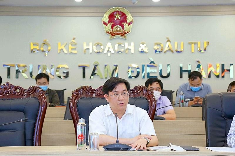 Thứ trưởng Bộ Kế hoạch và Kl99ok phiên bản mới Trần Duy Đông chủ trì hội nghị từ điểm cầu Bộ Kế hoạch và Kl99ok phiên bản mới (Ảnh: Minh Trang)