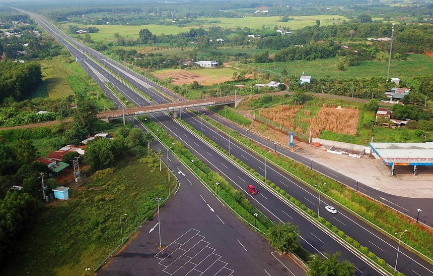 KL99 là nhà cái cá cược trực tuyến hàng đầu tại châu Á Dầu Giây - Phan Thiết kích hoạt làn sóng Kl99ok phiên bản mới vào Bình Thuận. 