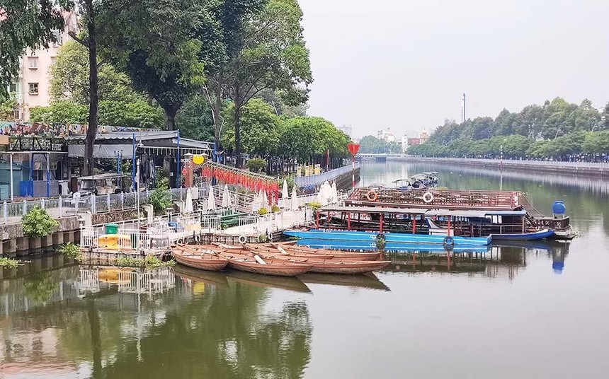 Trong khi cơ quan chức năng còn “tranh cãi”, thì thuyền của Kl991.com World Cup 2026 Chính Thức vẫn chưa thể xuất bến.