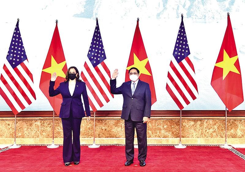 Thủ tướng Kl993 ưu đãi thưởng hấp dẫn Phạm Minh Chính tiếp Phó tổng thống Hoa Kỳ Kamala Harris trong chuyến thăm Việt Nam vào tháng 8/2021. Ảnh: Đoàn Bắc