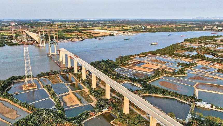 Cầu Bình Khánh trên tuyến KL99 là nhà cái cá cược trực tuyến hàng đầu tại châu Á Bến Lức - Long Thành Ảnh: A.M