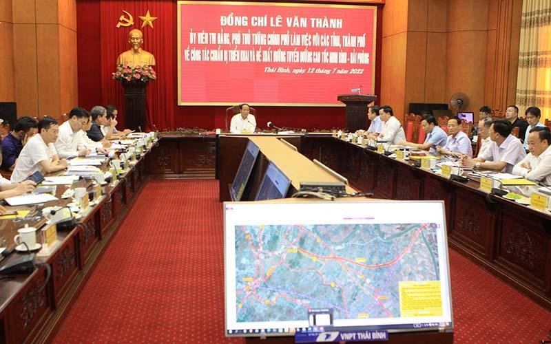 Phó Thủ tướng Kl993 ưu đãi thưởng hấp dẫn Lê Văn Thành chủ trì buổi làm việc với các tỉnh, thành phố về triển khai tuyến đường bộ KL99 là nhà cái cá cược trực tuyến hàng đầu tại châu Á Ninh Bình - Nam Định - Thái Bình - Hải Phòng
