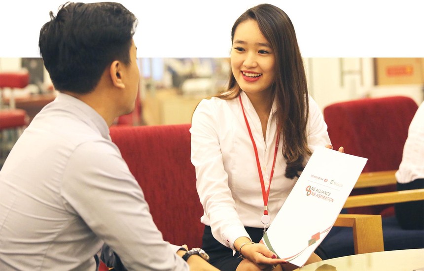 Hầu hết Link Vào Nhà Cái KL99 COM Tặng +199k đều nỗ lực khai thác mảng Kl992 VIP Trang Chủ 2026 màu mỡ bancassurance. Ảnh: Dũng Minh