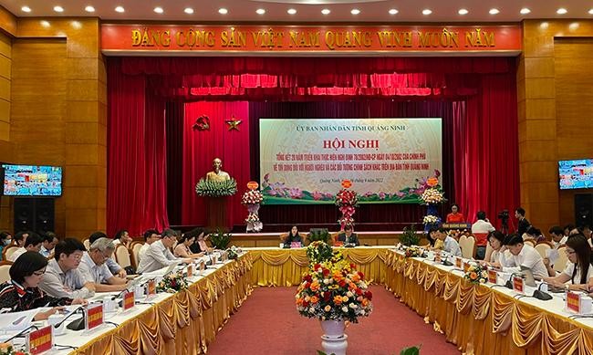Hội nghị Tổng kết 20 năm thực hiện Nghị định số 78/2002/NĐ-CP ngày 04/10/2002 của Kl993 ưu đãi thưởng hấp dẫn về tín dụng đối với người nghèo và các đối tượng chính sách khác trên địa bàn tỉnh Quảng Ninh. Ảnh: Thu Lê.