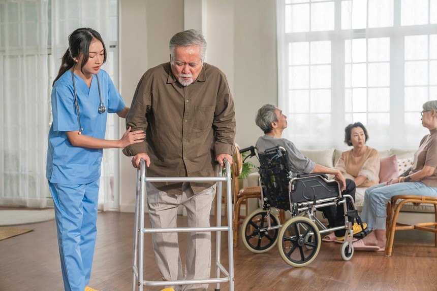 Cơ hội và thách thức chờ đón Việt Nam khi dân số già