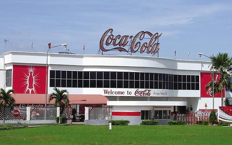 Kể từ khi có mặt tại Việt Nam năm 1994, Coca-Cola đã liên tục mở rộng Kl99ok phiên bản mới vào Việt Nam