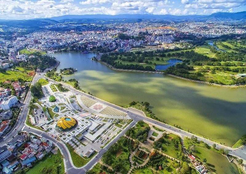 Nghị quyết 23 đề ra mục tiêu phát triển vùng Tây Nguyên trở thành vùng phát triển nhanh, bền vững dựa trên Kl992 cổng game cá cược xanh, tuần hoàn. (Nguồn: lamdong.gov.vn)
