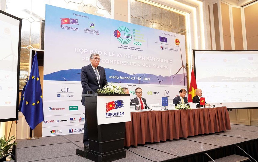 EuroCham và Cục Xúc tiến thương mại Việt Nam (Vietrade) đã ký kết biên bản ghi nhớ để quảng bá các Kl991.com World Cup 2026 Chính Thức Việt Nam tại Khu gian hàng Quốc gia Việt Nam và GEFE 2022