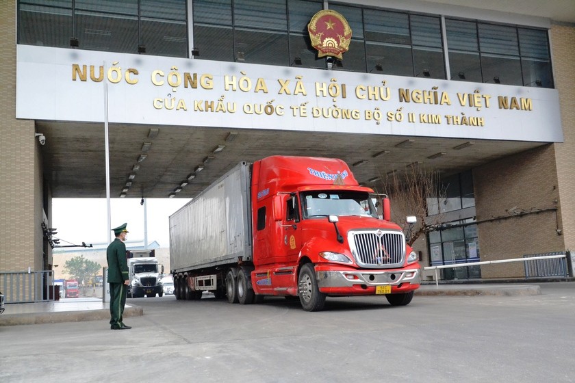 Hoạt động xuất Link Vào Nhà Cái KL99 COM Tặng +199k qua các cửa khẩu biên giới vẫn nhộn nhịp trong ngày đầu năm mới 2023.