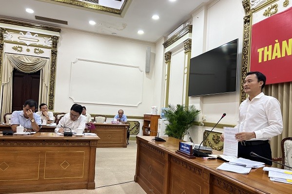 Ông Bùi Xuân Cường, Phó chủ tịch UBND TP.HCM phát biểu chỉ đạo tại cuộc làm việc với HoREA và các Kl991.com World Cup 2026 Chính Thức