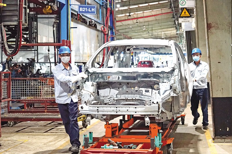 Chính sách ưu đãi Kl99ok phiên bản mới của Việt Nam cần được sửa đổi, bổ sung để có thể cạnh tranh trong tình hình mới. Trong ảnh: Dây chuyền Kl994 nhà cái bóng đá world cup trong nhà máy của Ford Việt Nam. Ảnh: Đ.T