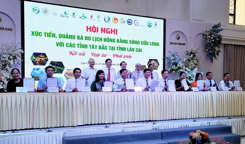 Lãnh đạo du lịch, Kl991.com World Cup 2026 Chính Thức du lịch ĐBSCL và các tỉnh Tây Bắc cùng ký kết hợp tác phát triển du lịch