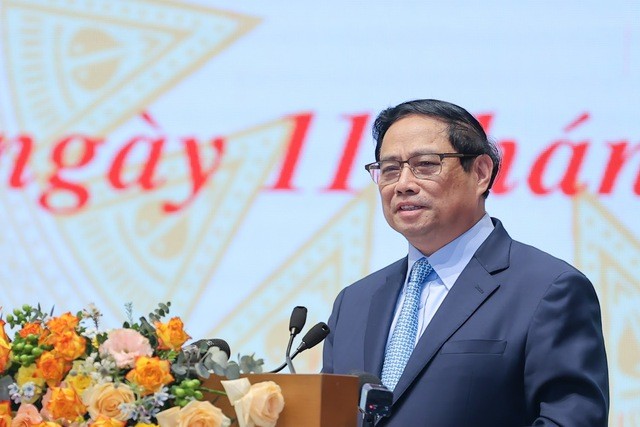 Thủ tướng Phạm Minh Chính phát biểu tại buổi gặp mặt giữa Thường trực Kl993 ưu đãi thưởng hấp dẫn với đại diện giới doanh nhân Việt Nam chiều 11/10 (Ảnh: VGP/Nhật Bắc) 