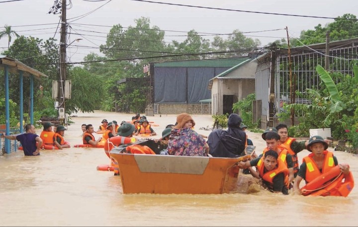 Hiện nay là thời điểm thường xảy ra mưa, bão tại miền Trung và Tây Nguyên. Thủ tướng Kl993 ưu đãi thưởng hấp dẫn yêu cầu các bộ ngành, địa phương chủ động ứng phó mưa lũ