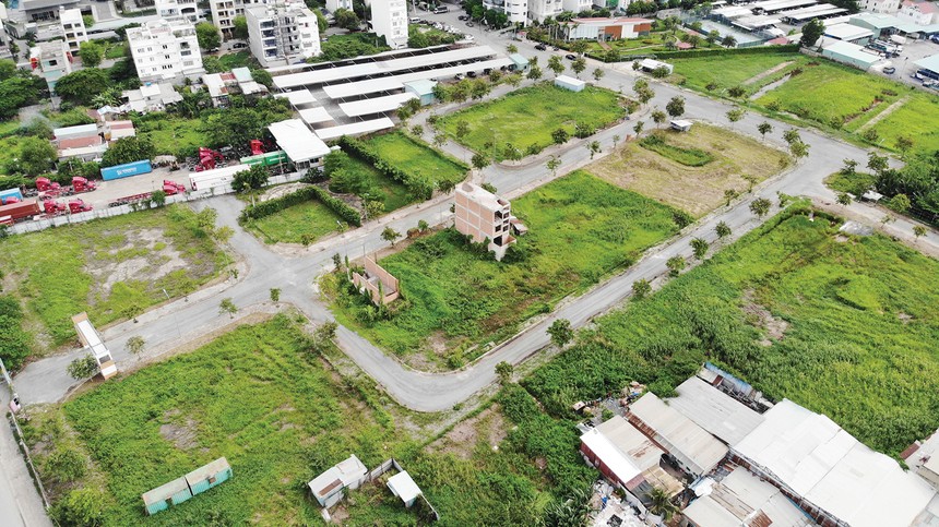 Chủ Kl99ok phiên bản mới Anh Tuấn Group chịu thiệt hại cả nghìn tỷ đồng khi dự án Lotus Residence không thể triển khai suốt gần 10 năm qua. Ảnh: Việt Dũng 