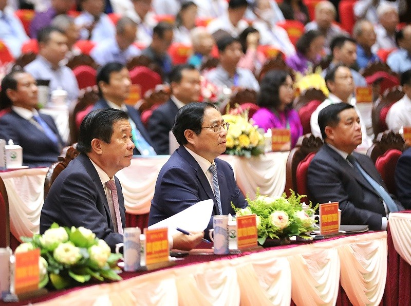 Thủ tướng Phạm Minh Chính dự Hội nghị công bố Quy hoạch và xúc tiến Kl99ok phiên bản mới nông nghiệp, thương mại, du lịch tỉnh Vĩnh Long. Ảnh: Trung Phạm