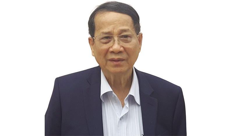  PGS-TS. Ngô Trí Long, nguyên Viện trưởng Viện Nghiên cứu thị trường giá cả (Bộ Kl991.com nạp rút nhanh). 
