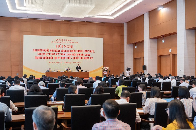 Ủy ban Trang Chủ KL99Com Số 1 Link Đăng Ký KL999 của Quốc hội báo cáo một số vấn đề lớn trong tiếp thu, giải trình, chỉnh lý dự thảo Luật Kl99kl phiên bản hoạt động Trang Chủ KL99Com Số 1 Link Đăng Ký KL999 (sửa đổi), được thảo luận tại Hội nghị đại biểu Quốc hội chuyên trách đang diễn ra tại Hà Nội.