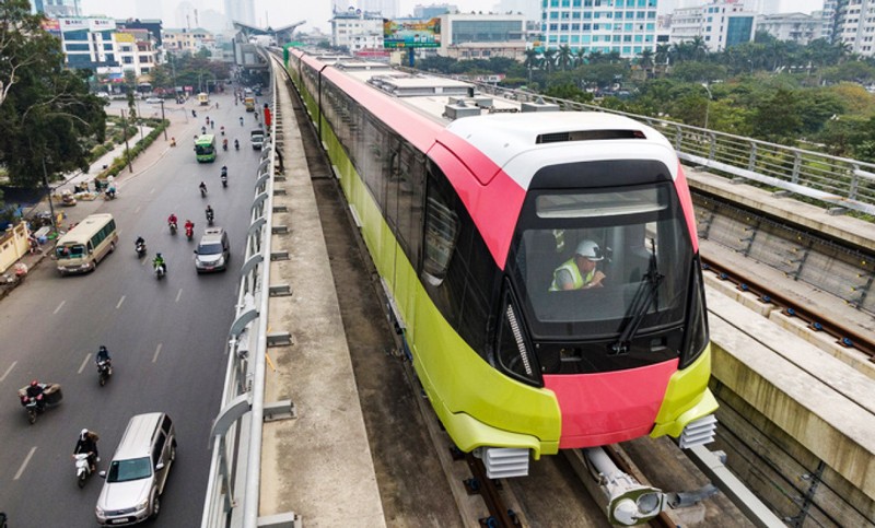 Vận hành thử nghiệm chạy tàu tuyến 99Kl.app khuyến mãi hot đô thị Nhổn - ga Hà Nội, đoạn trên cao từ Nhổn đến ga S8.